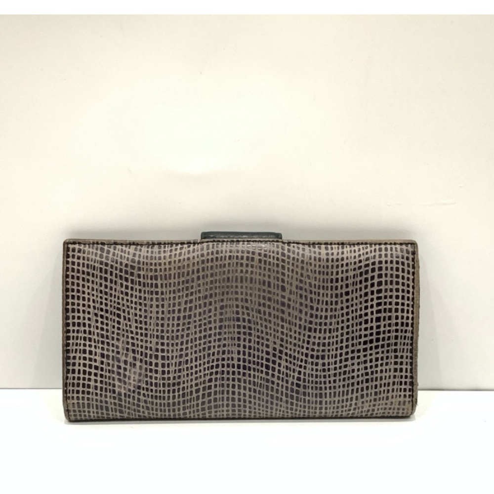 Ferragamo Gancini Long Wallet (Gently used) - Picture 2 of 15